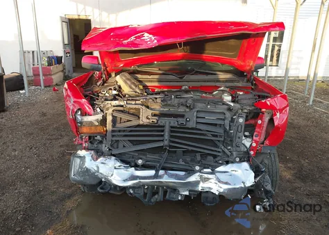 2018 Chevrolet Silverado 1500 1Lt z USA, uszkodzony, nr VIN 2GCVKREC1J1108320